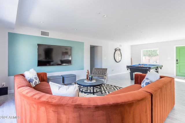 4301 N 78TH Street, Scottsdale, AZ 85251