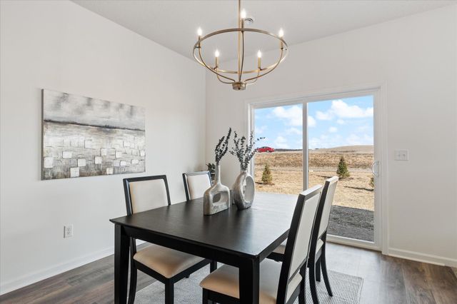 6733 Jorgensen Avenue S, Cottage Grove, MN 55016