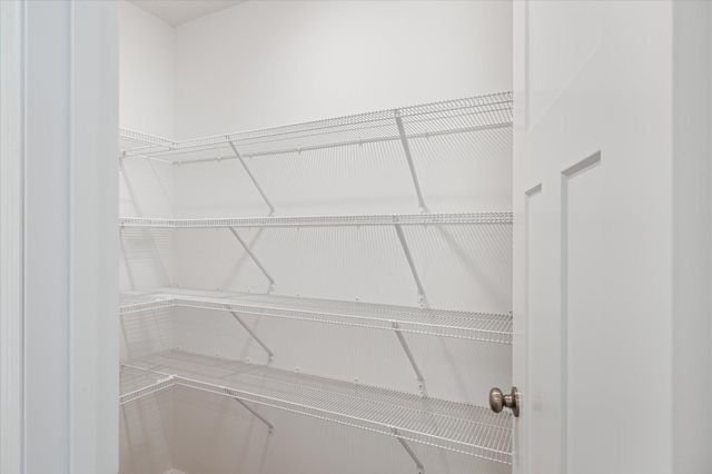 6733 Jorgensen Avenue S, Cottage Grove, MN 55016