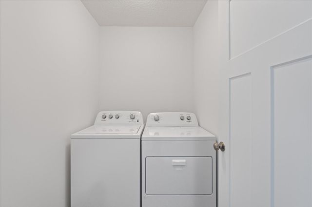 6733 Jorgensen Avenue S, Cottage Grove, MN 55016