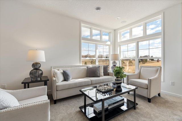 6733 Jorgensen Avenue S, Cottage Grove, MN 55016