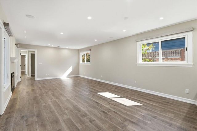 2125 Howard, San Carlos, CA 94070