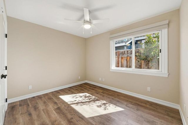 2125 Howard, San Carlos, CA 94070
