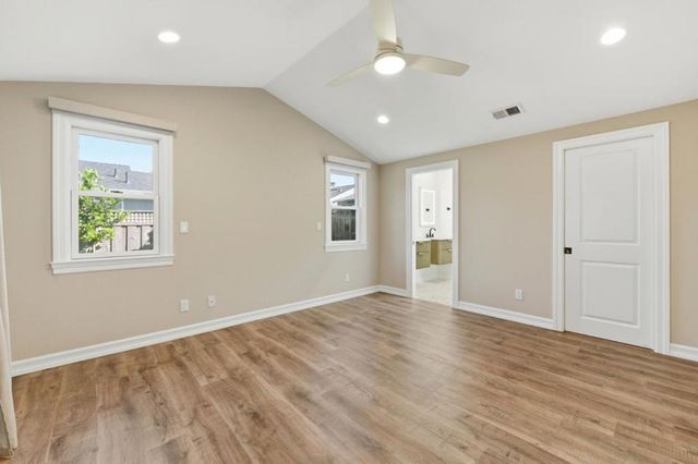 2125 Howard, San Carlos, CA 94070