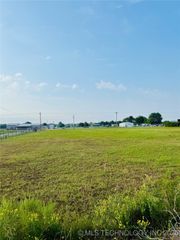 420333 Texanna Road, Eufaula, OK 74432