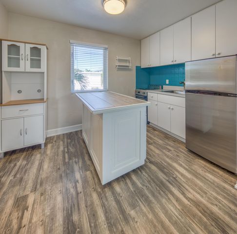 101 S Palmway Unit 11, Lake Worth Beach, FL 33460