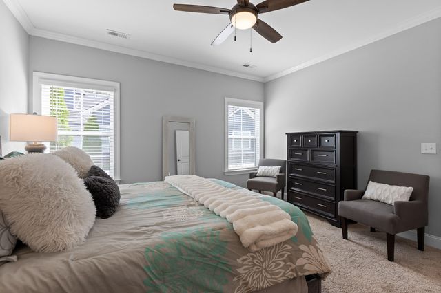 815 Wellstone Drive, Chattanooga, TN 37405