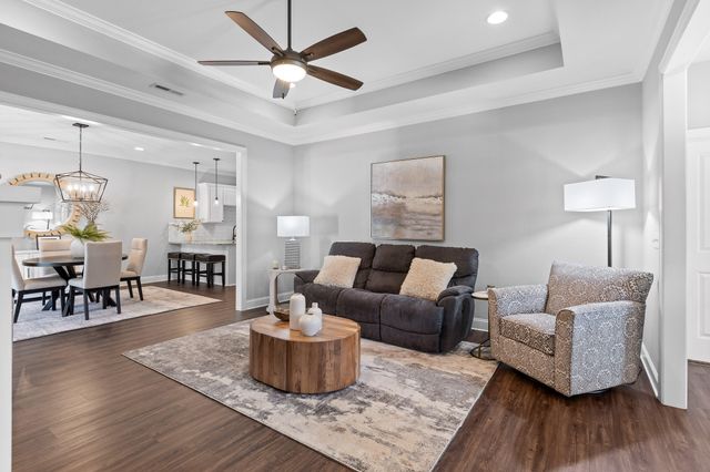 815 Wellstone Drive, Chattanooga, TN 37405