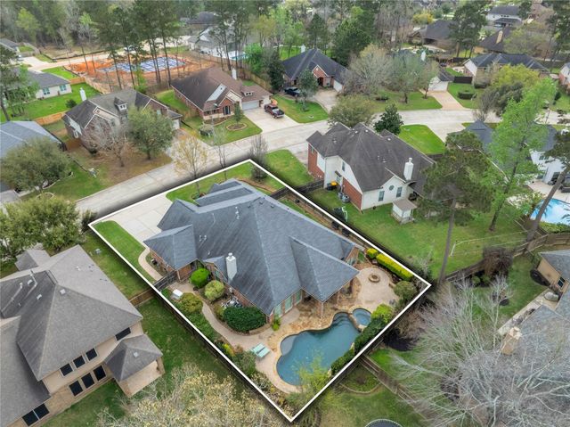 1833 Pembrook Circle, Conroe, TX 77301