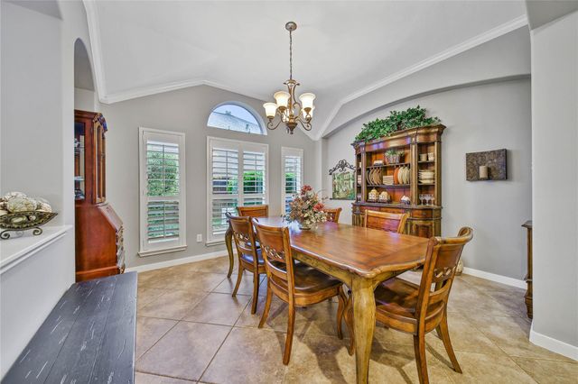 1833 Pembrook Circle, Conroe, TX 77301