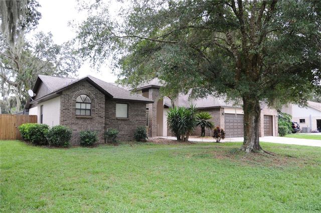 2106 WHITLOCK PLACE, Dover, FL 33527