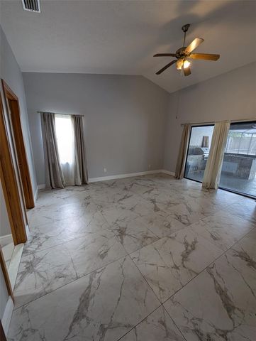 2106 WHITLOCK PLACE, Dover, FL 33527