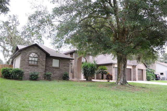 2106 WHITLOCK PLACE, Dover, FL 33527