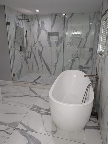 2106 WHITLOCK PLACE, Dover, FL 33527