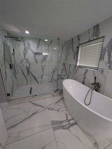 2106 WHITLOCK PLACE, Dover, FL 33527