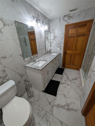 2106 WHITLOCK PLACE, Dover, FL 33527