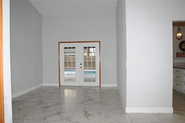 2106 WHITLOCK PLACE, Dover, FL 33527