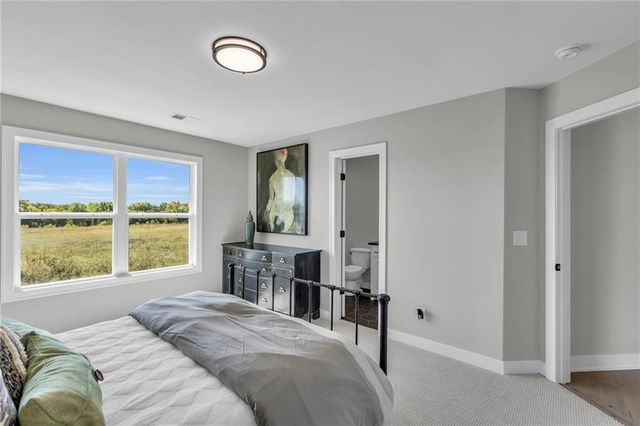 17385 W 169th Place, Olathe, KS 66062