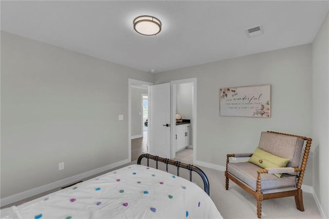 17385 W 169th Place, Olathe, KS 66062