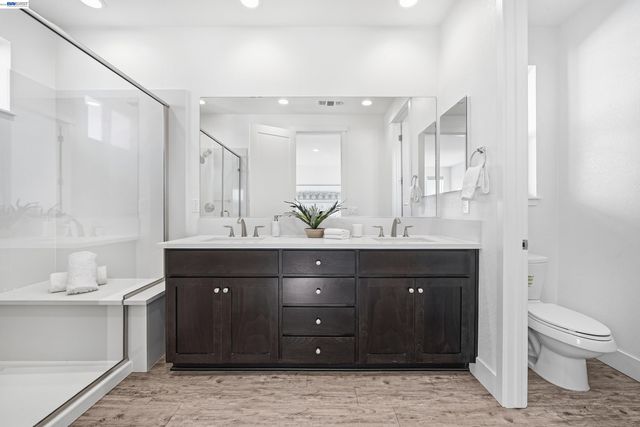 37645 Bay Crest Rd, Newark, CA 94560