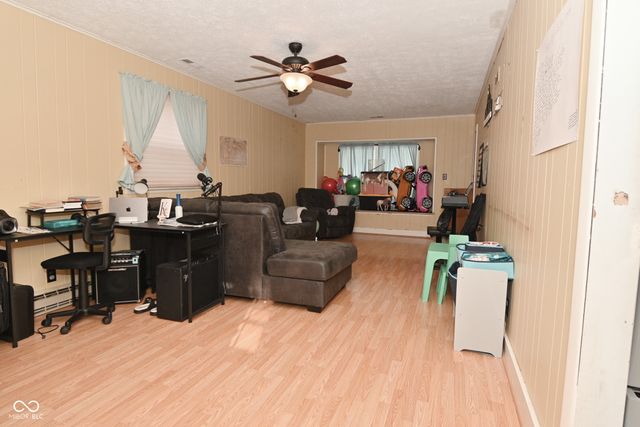 2517 Lawrence Avenue, Indianapolis, IN 46227