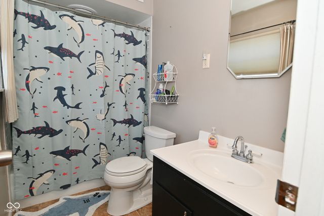 2517 Lawrence Avenue, Indianapolis, IN 46227