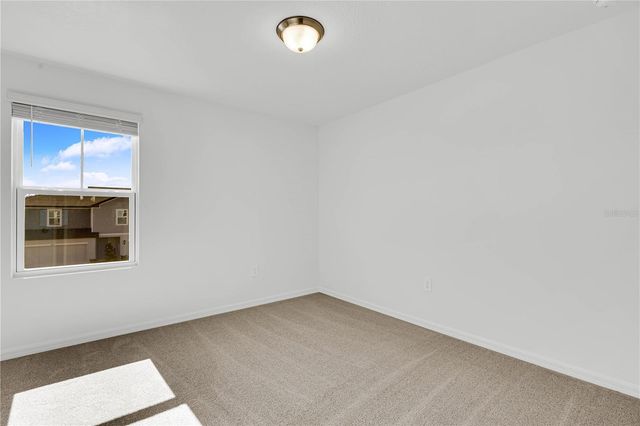 16362 BIRD OF PARADISE AVENUE, Clermont, FL 34714