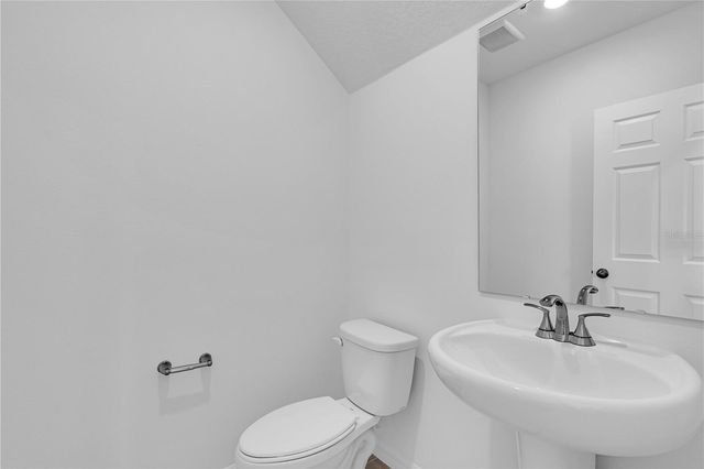 16362 BIRD OF PARADISE AVENUE, Clermont, FL 34714