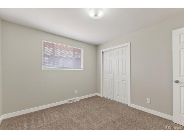 9022 W Washburn Pl, Lakewood, CO 80227