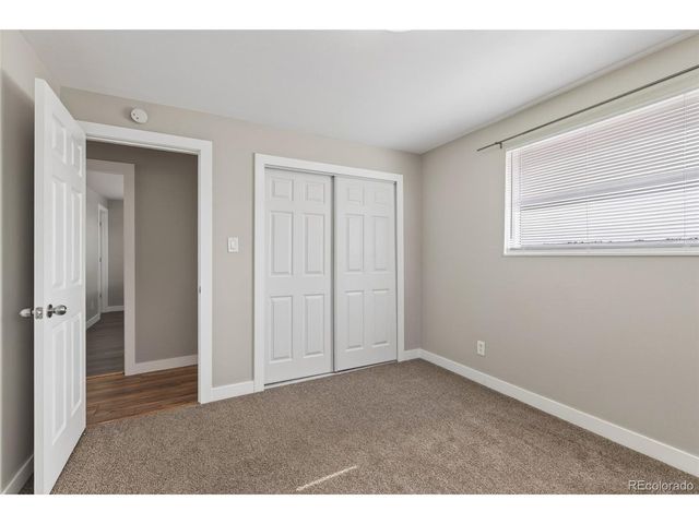 9022 W Washburn Pl, Lakewood, CO 80227