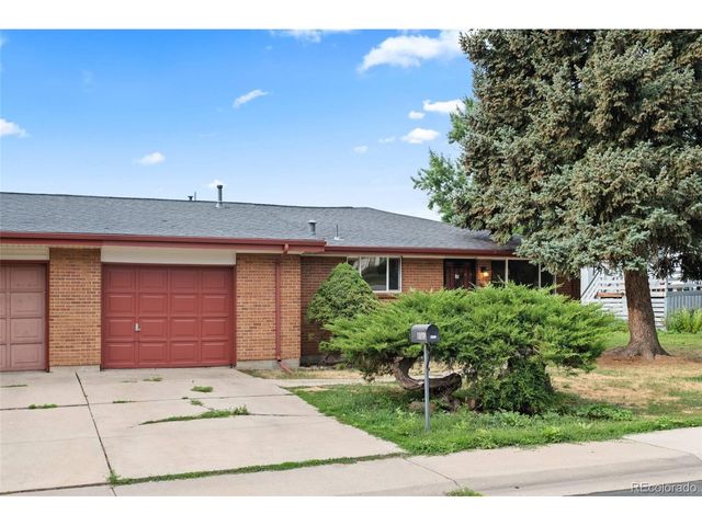 9022 W Washburn Pl, Lakewood, CO 80227
