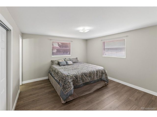 9022 W Washburn Pl, Lakewood, CO 80227