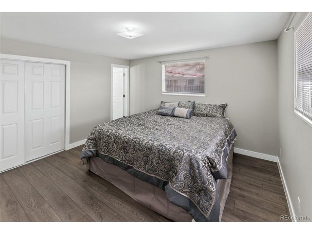 9022 W Washburn Pl, Lakewood, CO 80227