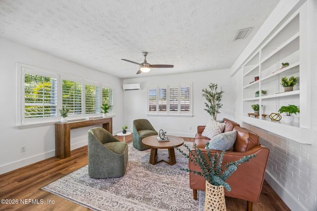 5436 WATERSIDE Drive, Jacksonville, FL 32210