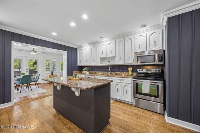 5436 WATERSIDE Drive, Jacksonville, FL 32210
