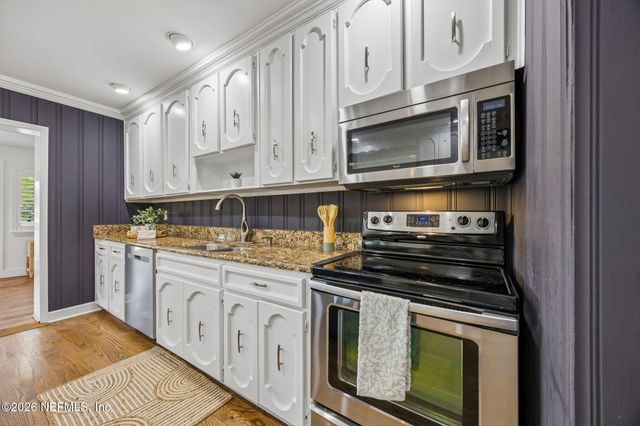 5436 WATERSIDE Drive, Jacksonville, FL 32210
