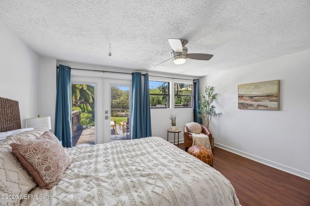 5436 WATERSIDE Drive, Jacksonville, FL 32210
