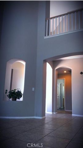 43 Valencia Lane, Redlands, CA 92374