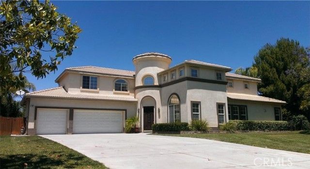 43 Valencia Lane, Redlands, CA 92374