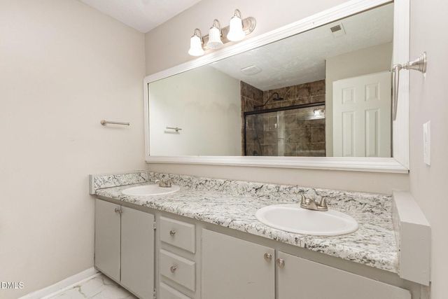 6770 Weeping Water Run, Fayetteville, NC 28314