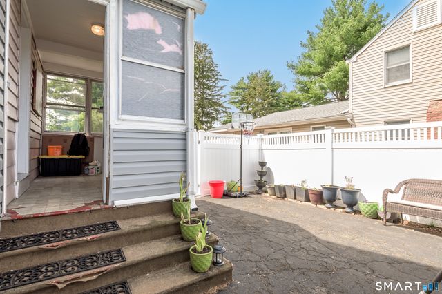 471 Forbes Street, East Hartford, CT 06118