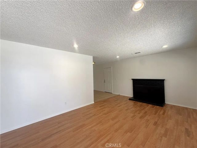 490 Avignon Court, Riverside, CA 92501