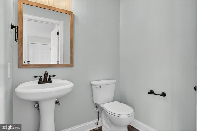 45 STONY RUN WAY, York, PA 17406