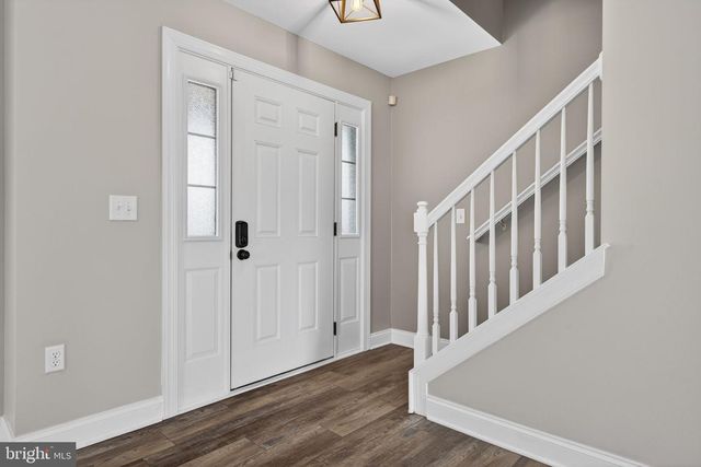 45 STONY RUN WAY, York, PA 17406