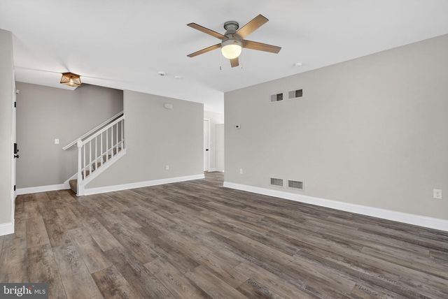 45 STONY RUN WAY, York, PA 17406