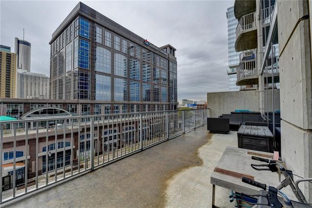 400 W Peachtree Street NW 711, Atlanta, GA 30308