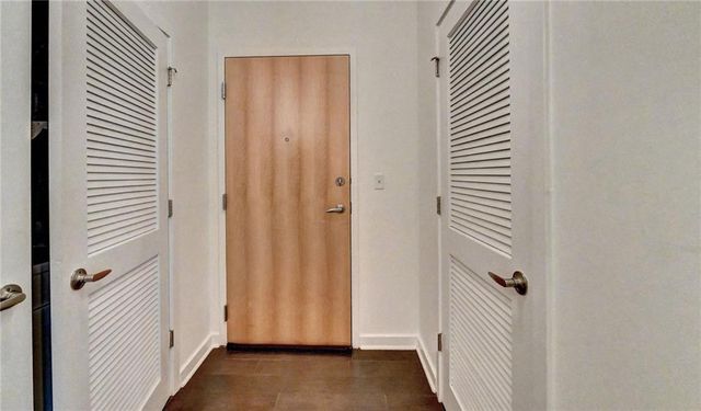 400 W Peachtree Street NW 711, Atlanta, GA 30308
