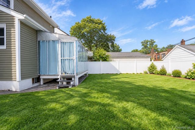29-35 162nd Street, Flushing, NY 11358
