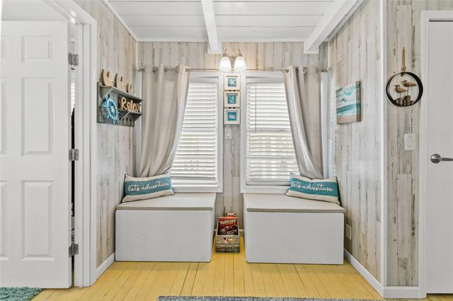 321 Pompano Lane, Surfside Beach, TX 77541