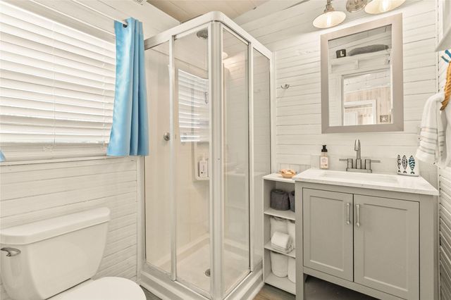 321 Pompano Lane, Surfside Beach, TX 77541